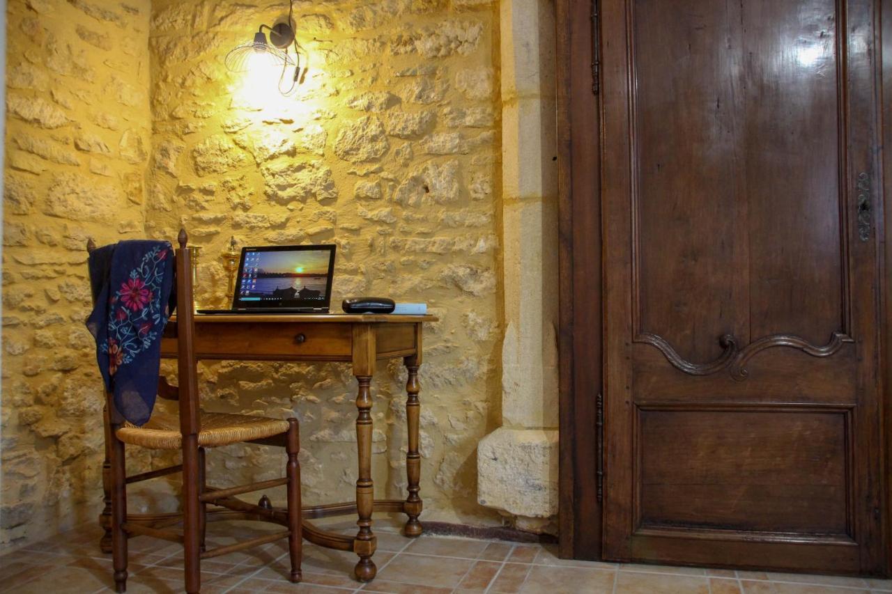 Aux Bories De Marquay, Chambres D'Hotes B&B Avec Piscine Et Spa Pres De Sarlat Екстер'єр фото