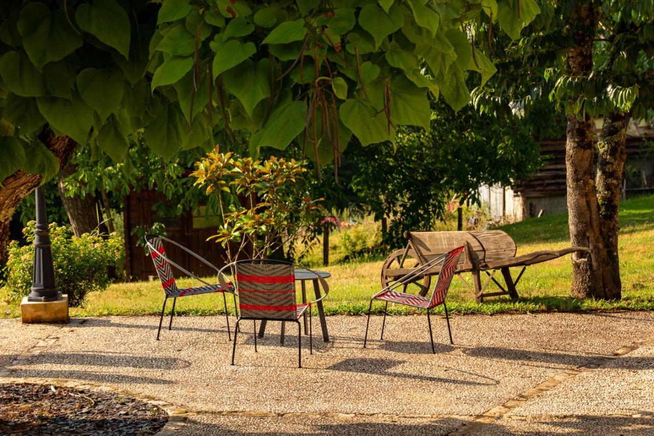 Aux Bories De Marquay, Chambres D'Hotes B&B Avec Piscine Et Spa Pres De Sarlat Екстер'єр фото